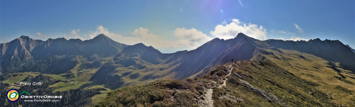 89 Lunga discesa dalla Cima (2348 m) al Passo di Lemma (2137 m) .jpg